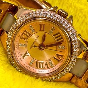 LOW PRICE FINAL SALE Gorgeous Michael Kors watch LAST CHANCE SALE